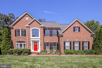 8296 Glen Cove Ct, Alexandria, VA 22308