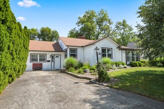 555 E Franklin St, Paxton, IL 60957