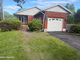 63 Ormond St, Albany, NY 12203