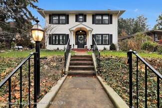 1554 Academy St, Kalamazoo, MI 49006