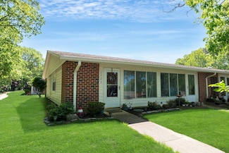 192 Ventry Ct Unit A, Ridge, NY 11961