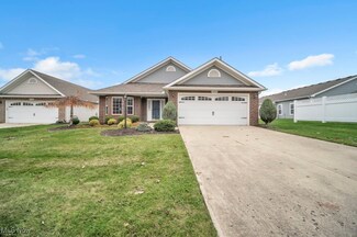 16822 Hinsdale Ct, Middleburg Heights, OH 44130