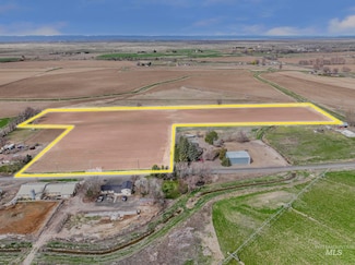 1876 E, Wendell, ID 83355