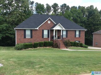 1520 Cambridge Blvd, Fairfield, AL 35064