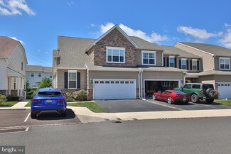 125 Aubrey Ln, Royersford, PA 19468