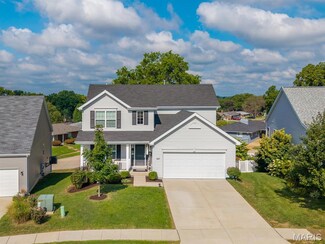 669 Vista Conn Dr, Saint Louis, MO 63125