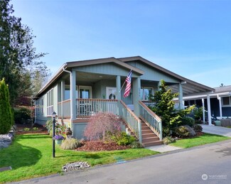 6586 NE Aquarius Ln, Bremerton, WA 98311