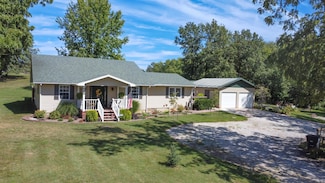503 Old Highway 36 E, Bevier, MO 63532