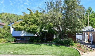 1323 NW Prospect Ave, Grants Pass, OR 97526