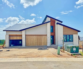 549 Mayapple, Horseshoe Bay, TX 78657