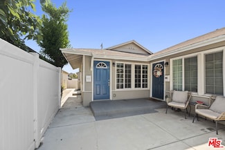 1960 N Ontario St, Burbank, CA 91505