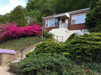 1580 Moravia St, Fountain Hill, PA 18015