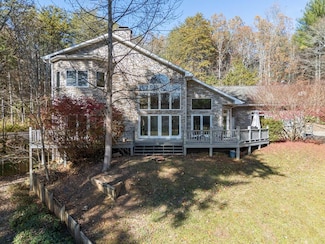 5981 Candy Mountain Rd, Murphy, NC 28906