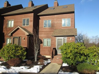 219 Hillside Rd, Dallas, PA 18612