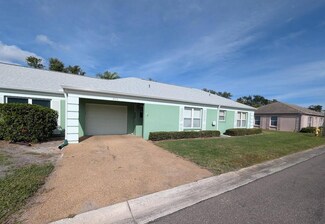 8219 Annwood Rd, Seminole, FL 33777