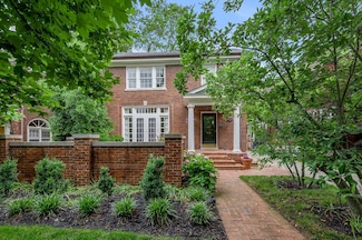315 Desha Rd, Lexington, KY 40502
