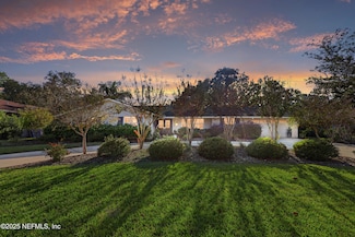 6936 La Loma Dr, Jacksonville, FL 32217