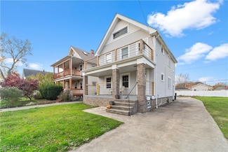 3720 W 104th St, Cleveland, OH 44111