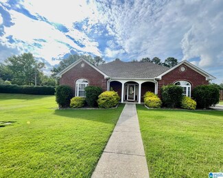 105 Morning Glory Dr, Pell City, AL 35128
