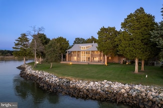 5084 Ferry Neck Rd, Royal Oak, MD 21662