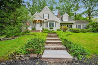 1078 Mountain Ave, Berkeley Heights, NJ 07922