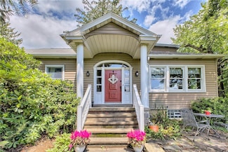 211 Abbe Place, Delmont, PA 15626