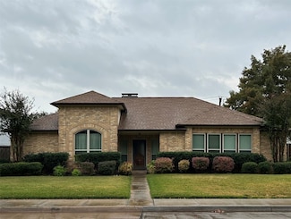 2014 E Branch Hollow Dr, Carrollton, TX 75007