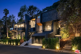 2001 Roscomare Rd, Los Angeles, CA 90077