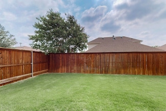 691 Hobie Point Dr, Lewisville, TX 75056
