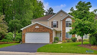 830 S Constitution Ave, Island Lake, IL 60042