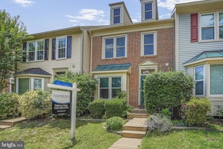 7228 Lensfield Ct, Alexandria, VA 22315