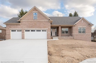 3201 Roma Ct, Wixom, MI 48393