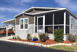 1634 Fisherman's St, Merritt Island, FL 32952