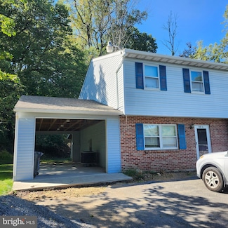 327 Parkview Rd, Reading, PA 19606