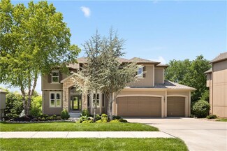 11704 S Sumac St, Olathe, KS 66061