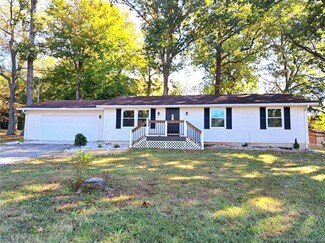 1990 Corydon Ramsey Rd NW, Corydon, IN 47112