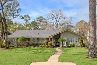 223 Plantation Rd, Houston, TX 77024