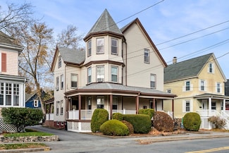 98 Paradise Rd, Swampscott, MA 01907