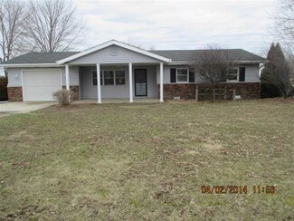 11161 S Wheeling Pike, Fairmount, IN 46928