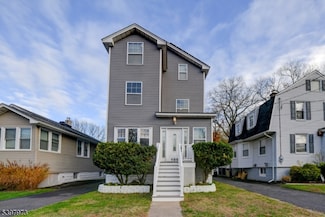 105 Battle Hill Ave, Springfield, NJ 07081