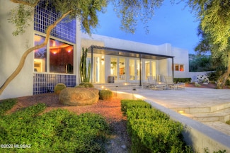8465 E Milford Place, Tucson, AZ 85750