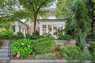 3310 W Penn St, Philadelphia, PA 19129