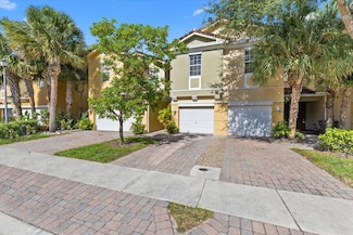 867 Pipers Cay Dr, West Palm Beach, FL 33415