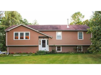73 Hillside Terrace, Shelburne, VT 05482