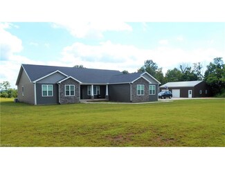 143 Rauch Dr, Marietta, OH 45750