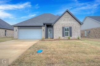 5048 Falcon Bay Dr, Shreveport, LA 71107