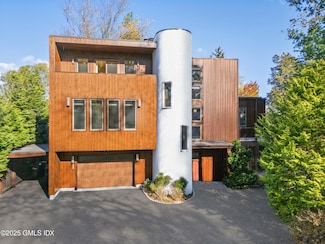 249 Shore Rd, Greenwich, CT 06830