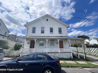 624 Swallow St, Kingston, PA 18704