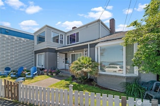 2810 Alki Ave SW, Seattle, WA 98116
