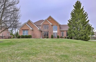 8136 Startinggate Ln, Cincinnati, OH 45249